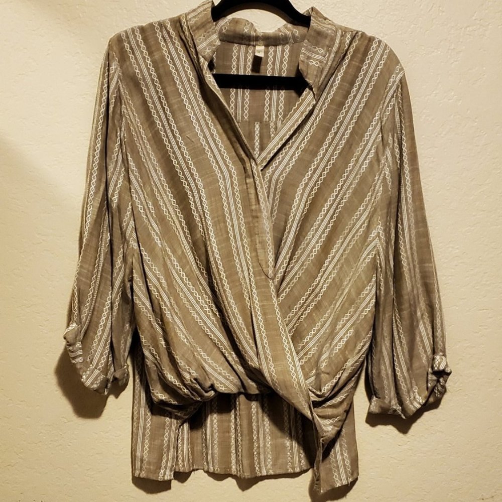 Elan Cross-front 3/4 Sleeve Blouse with Hi-Lo hem